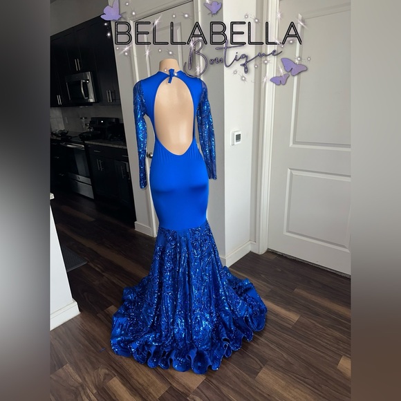 Daughters prom dress, worn for 2 hours max - Picture 2 of 3